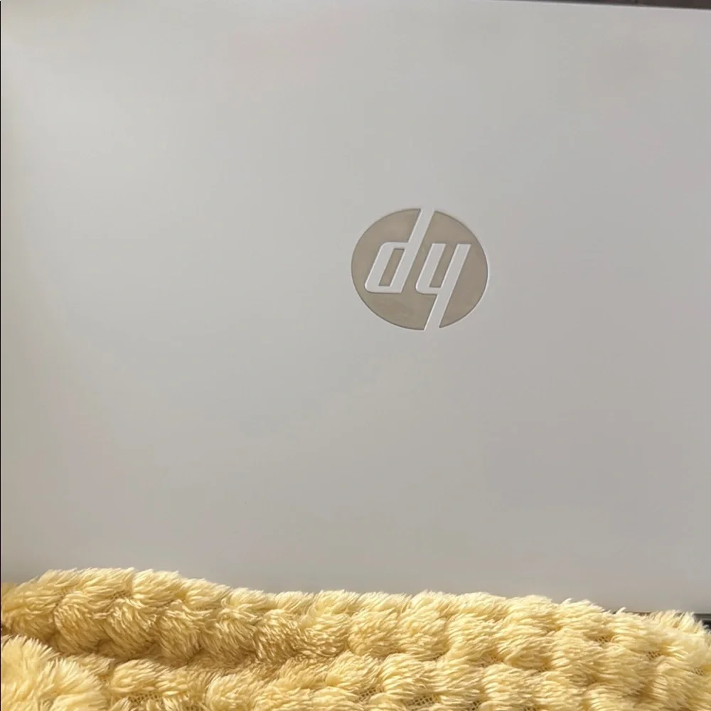HP Silver Laptop Sleek Design and Minimalist Aesthetic